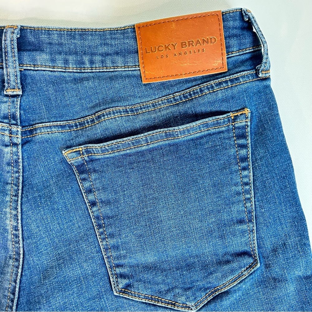 Lucky Brand Shorts Women's 12 Blue Denim Jeans Shorts The Roll Up - Picture 2 of 13